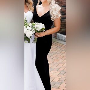 Elegant Black VelvetEvening Dress